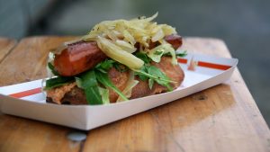 Vegan Volume serverer lækker vegansk street food på Rebel Food's street food-markeder i København og omegn